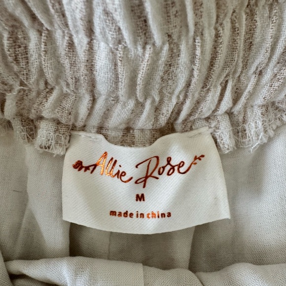 Allie Rose Beige Striped Linen set w/Beige Workshop tank sweater 3 piece set - Picture 5 of 16